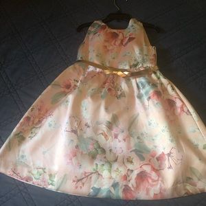 Girls floral dress